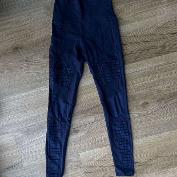Alo navy leggings - Picture 4 of 4